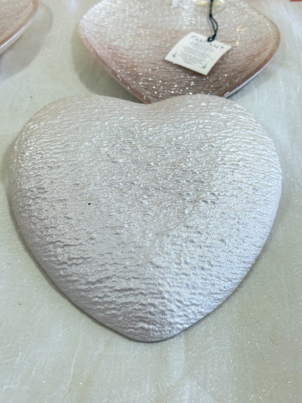 Brand New Pink Valentine Love Appetizer Heart Plates Set of 4 New - Picture 7 of 7